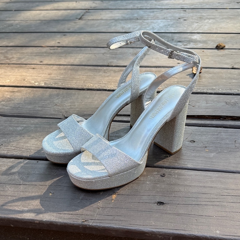 Dream Pairs silver chunky heels size 6